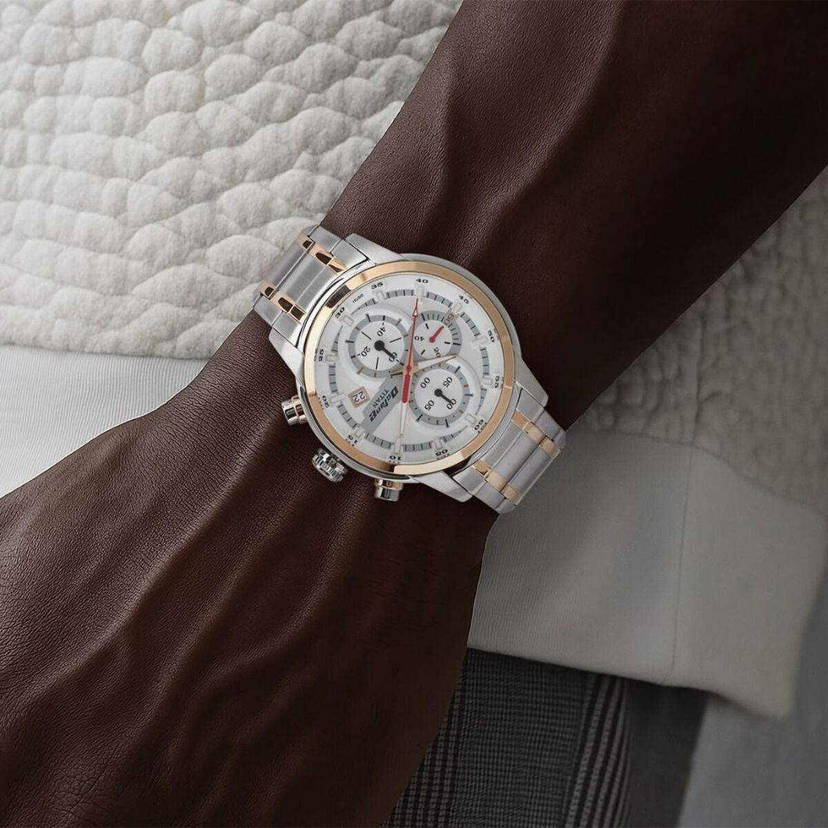 Titan Octane Quartz Chronograph White Dial Stainless Steel Strap Watch for Men 5