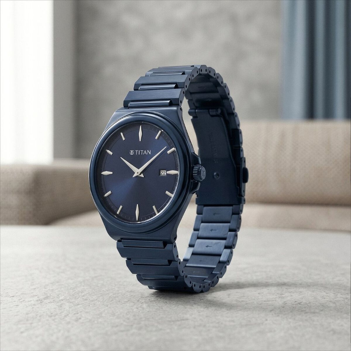 Titan Classique Sleek fit Quartz Analog Executive Style Watch 1