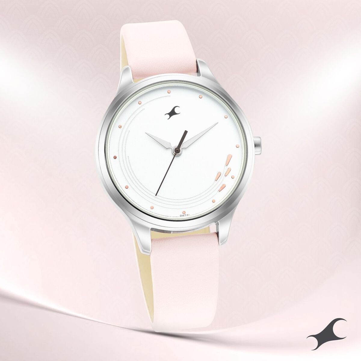 Fastrack Stunners Quartz Analog White Dial Leather Strap Watch for Girls 1