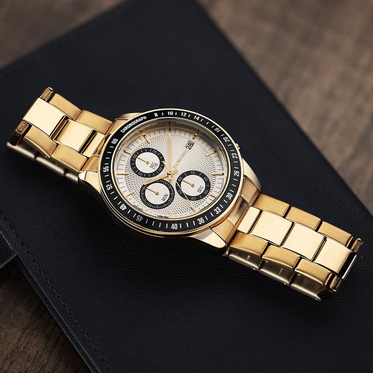 Sonata Chronos Quartz Analog with Date Silver Dial Golden Colour Stainless Steel Strap Watch For Men 1