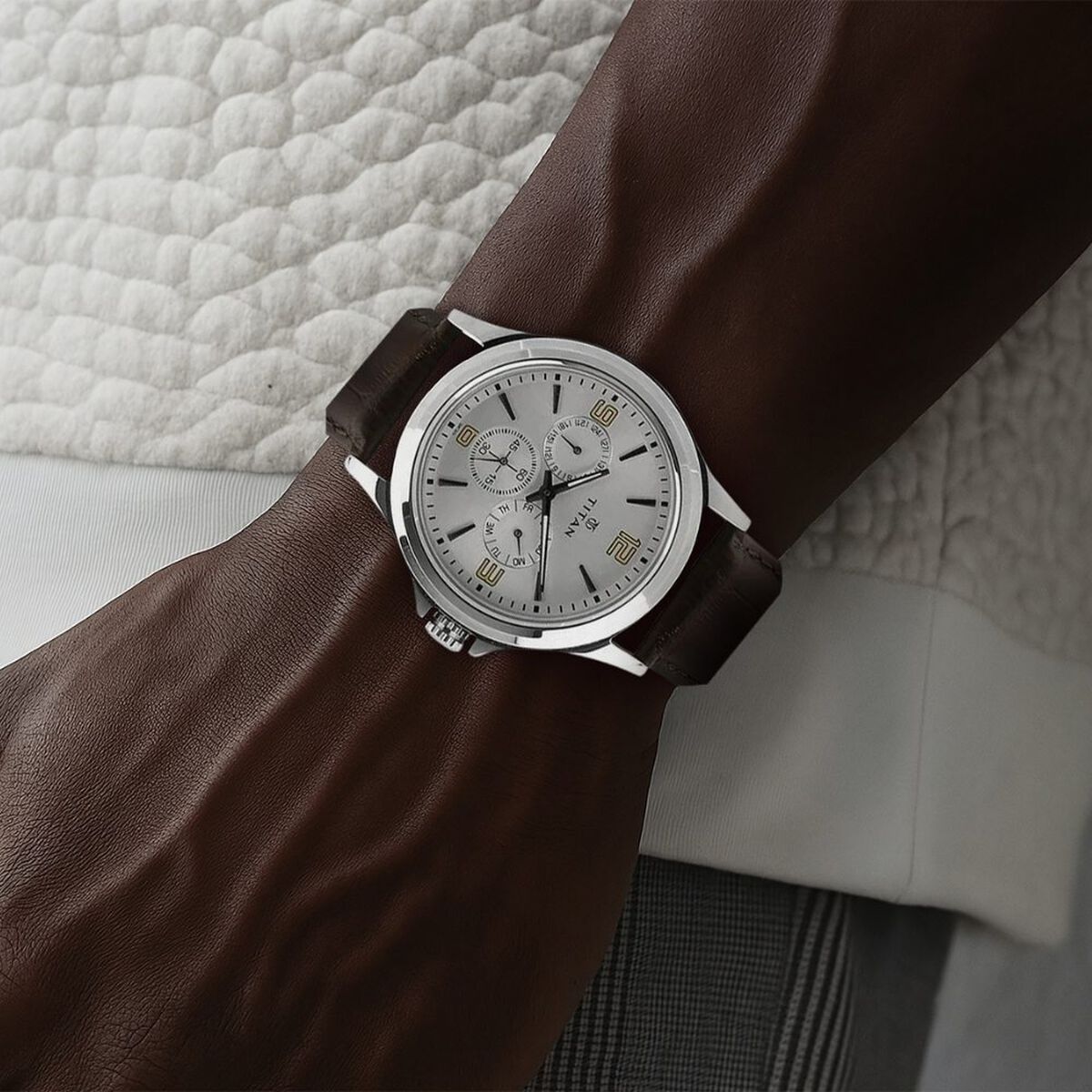 Titan Quartz Multifunction Silver Dial Leather Strap Watch for Men 5