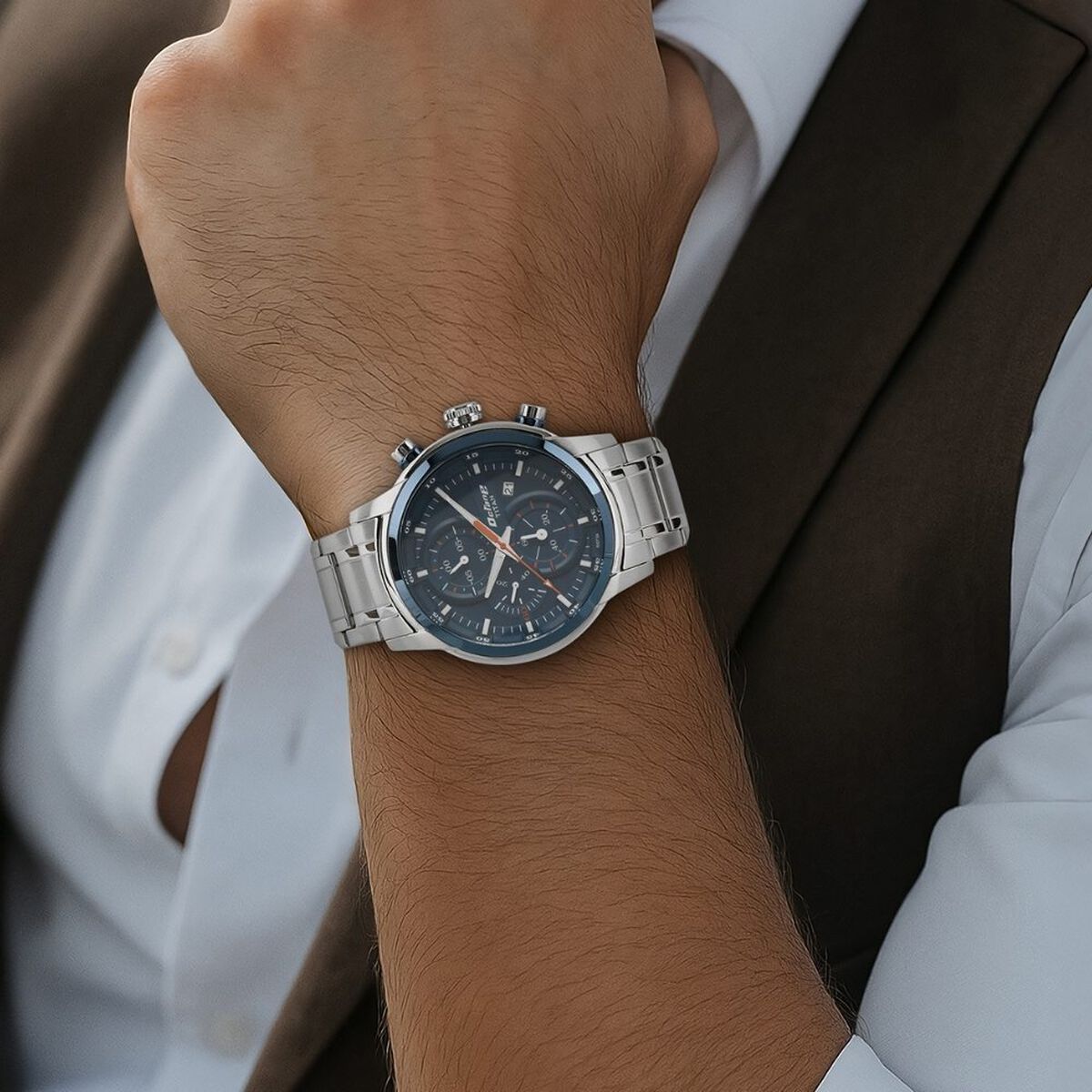 Titan Octane Quartz Chronograph Blue Round Dial Silver Stainless Steel Strap Watch For Men 5