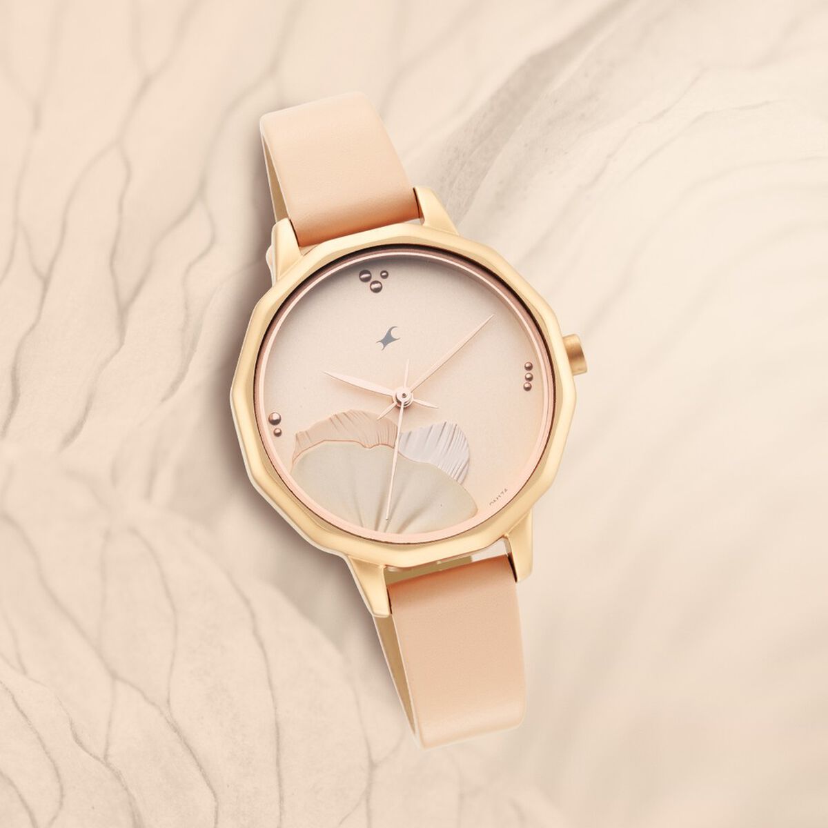 Fastrack Uptown Retreat Quartz Analog Rose Gold Dial Leather Strap Watch for Girls 1
