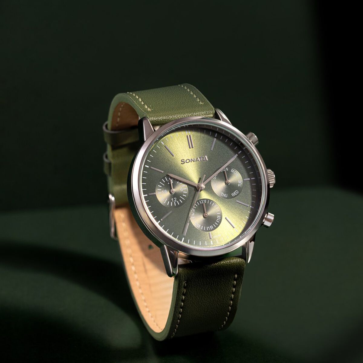 Sonata Quartz Multifunction Green Dial Green Leather Strap Watch For Men 1