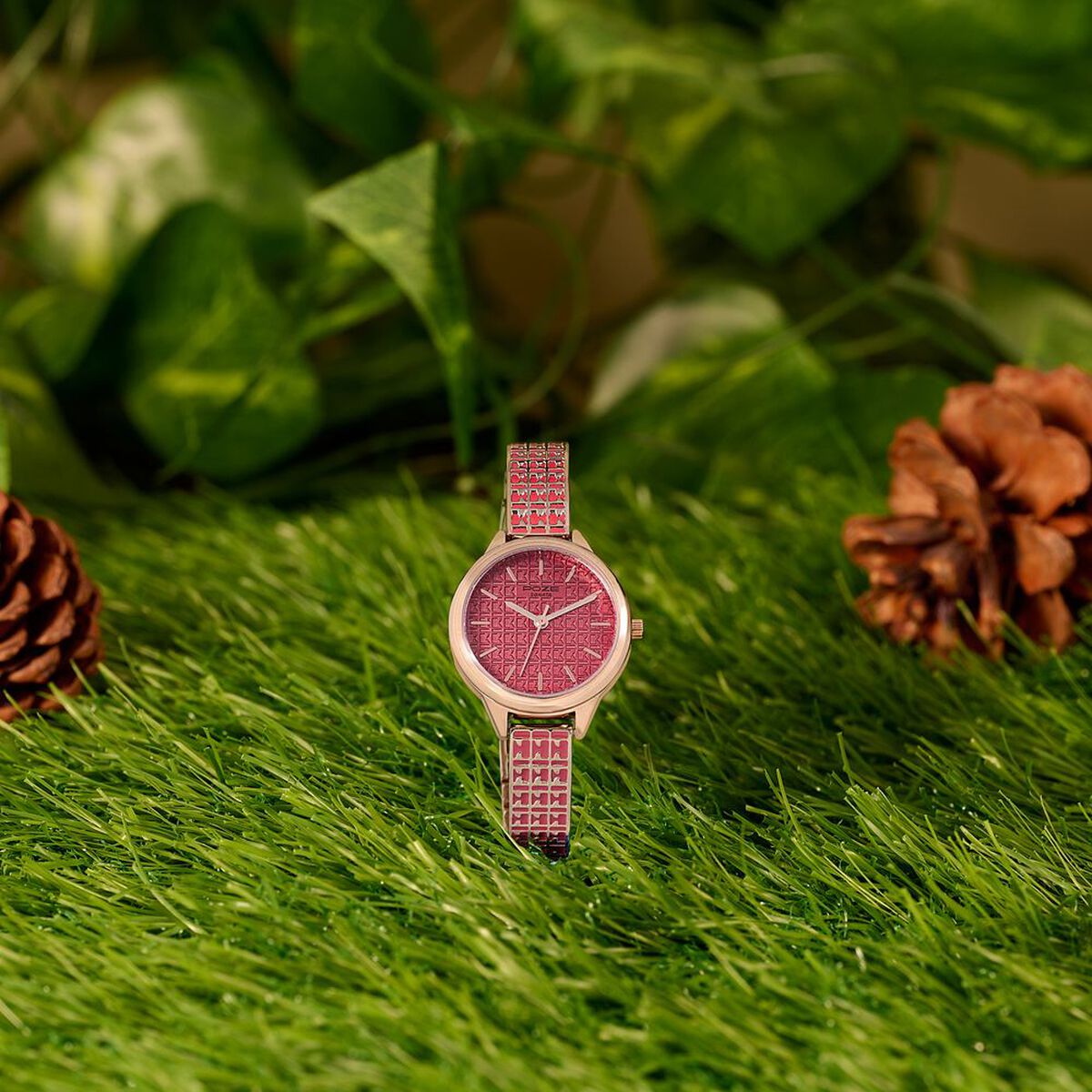 Poze By Sonata Quartz Analog Pink Dial Two Toned Metal Strap Watch For Women 1