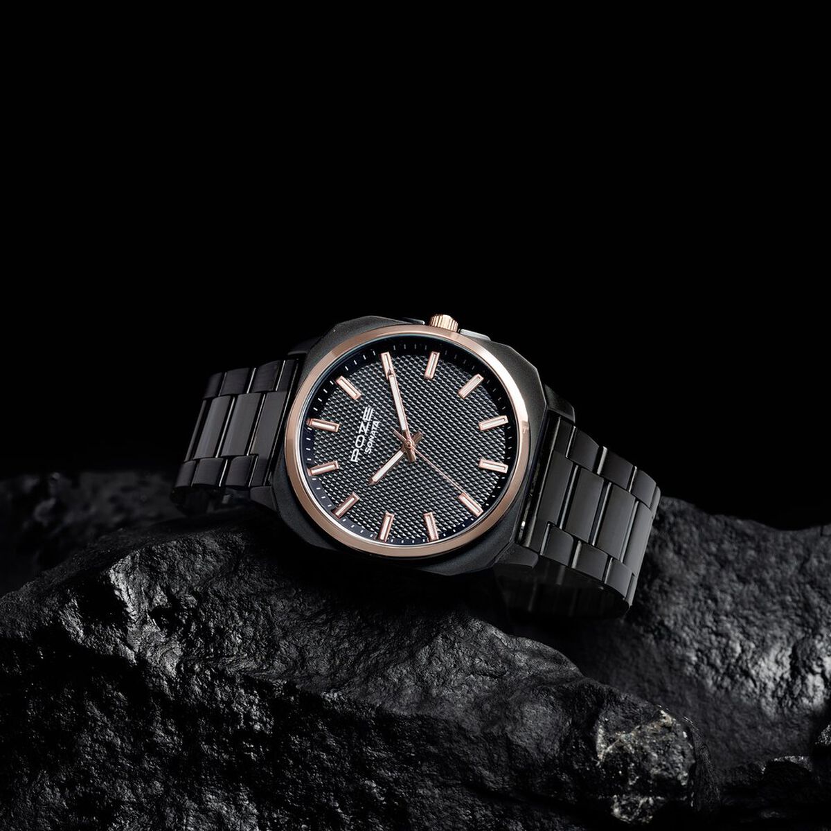 Sonata Poze Quartz Analog Black Dial Black Metal Strap Watch For Men 1