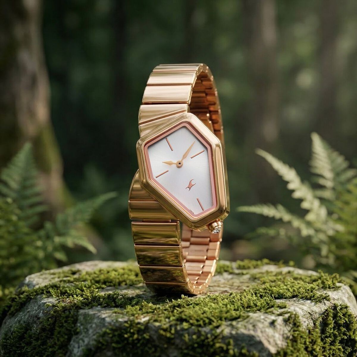 Fastrack Wild Quartz Analog Silver Dial Rose Gold Stainless Steel Strap Watch For Girls 2