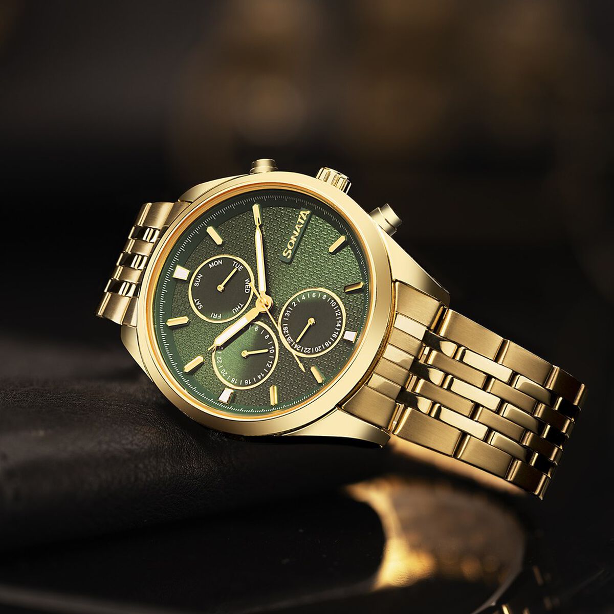 Sonata Magna Quartz Multifunction Green Dial Golden Stainless Steel Strap Watch For Men 1