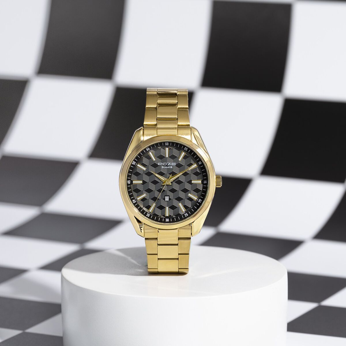 Sonata Poze Quartz Analog Two Toned Dial Golden Colour Stainless Steel Strap Watch For Men 1