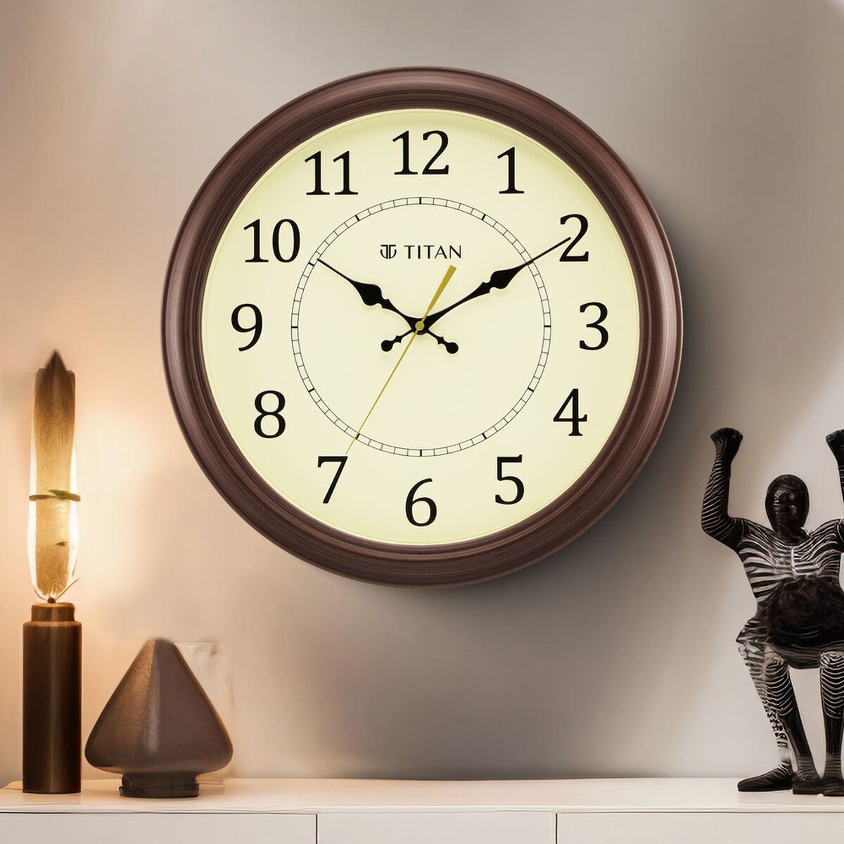 Titan Classic 42 cm Off-White Wall Clock: Silent Serenity 1
