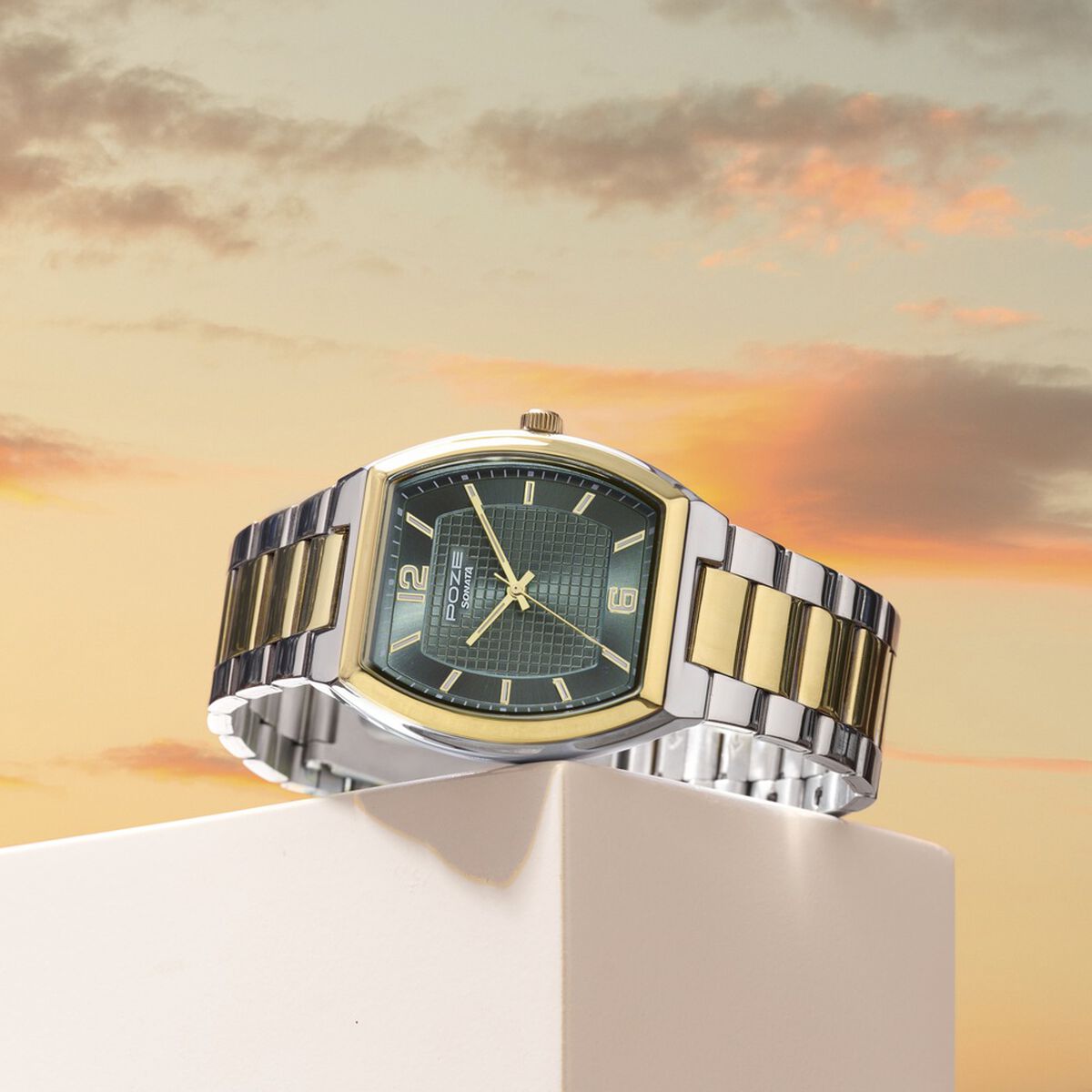Poze By Sonata Quartz Analog Green Dial Two Toned Metal Strap Watch For Men 1