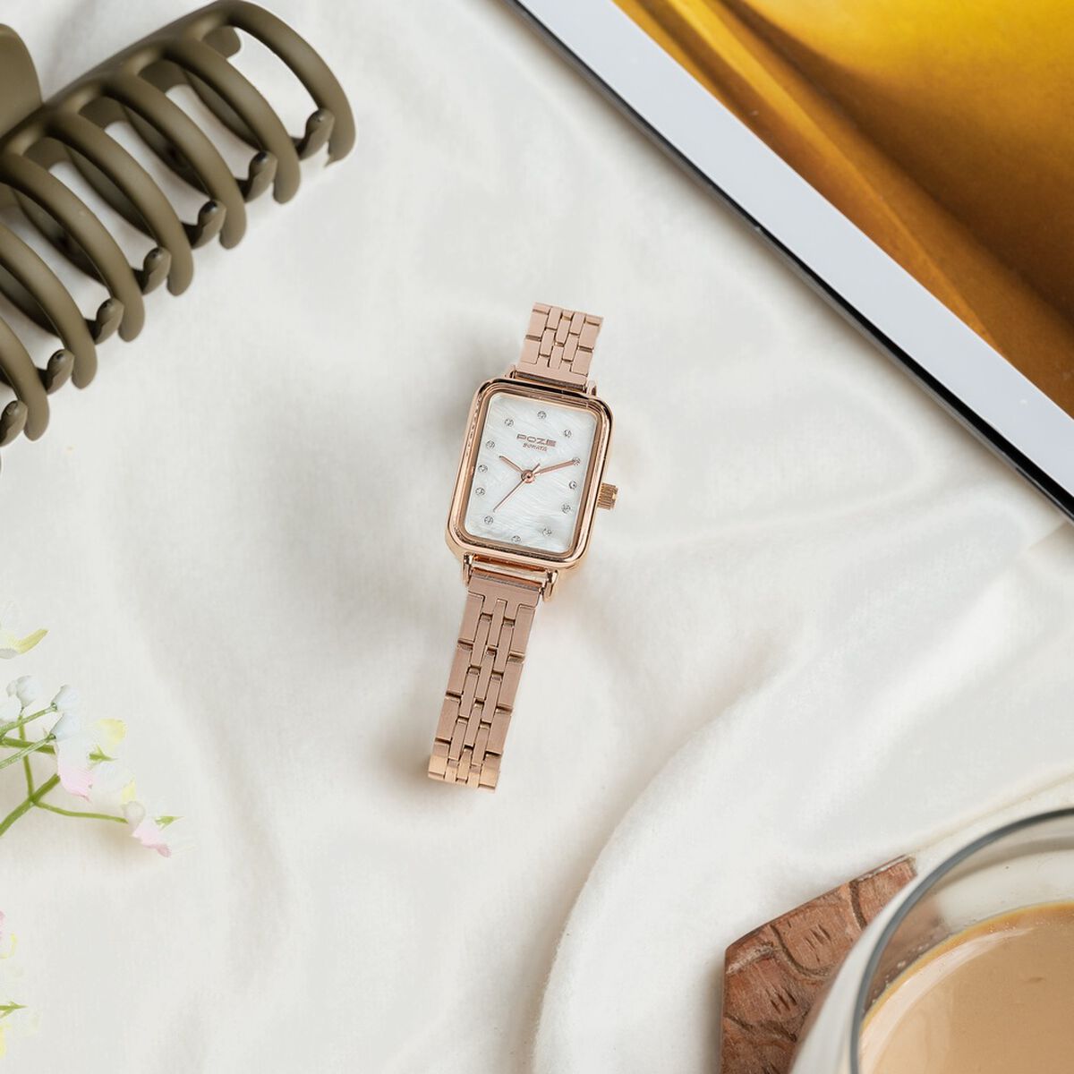 Sonata Poze Quartz Analog Mother of Pearl Dial Rose Gold Metal Strap Watch For Women 1