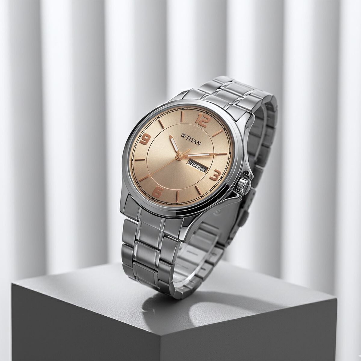 Titan Neo Arabic Analog with Day Date Beige Dial Silver Stainless Steel Strap Watch for Men 1