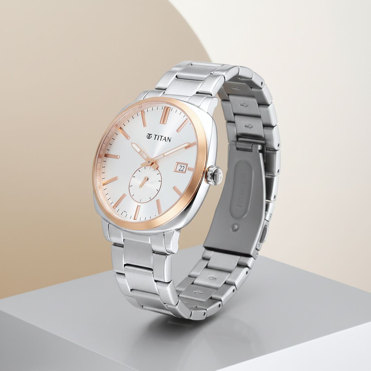 Titan Classique Suave Analog with Silver Dial Silver Stainless Steel Strap Watch for Men 1