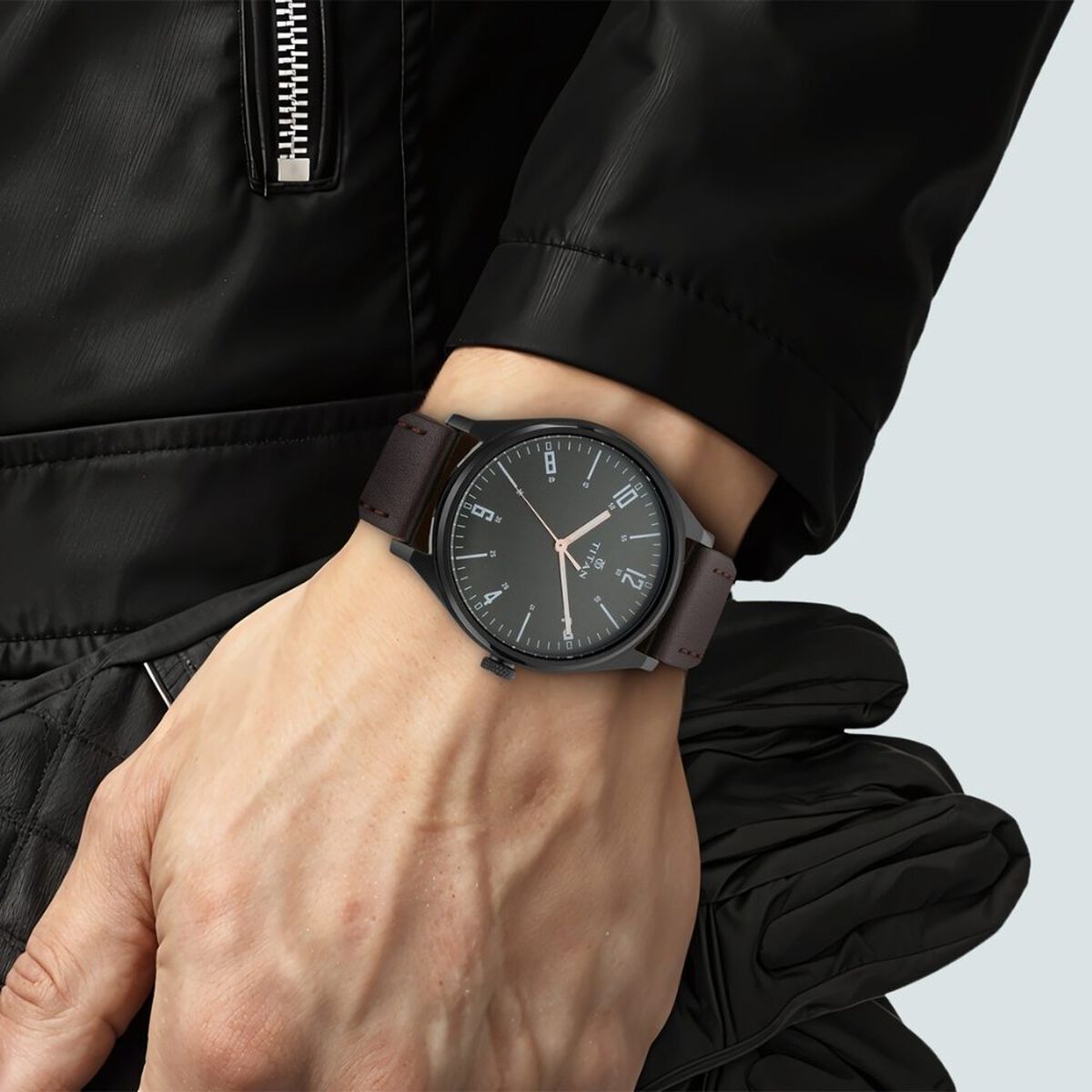 Titan Men's Minimalist Zen Watch Black: Sleek Leather Strap with Contrast Hands 5