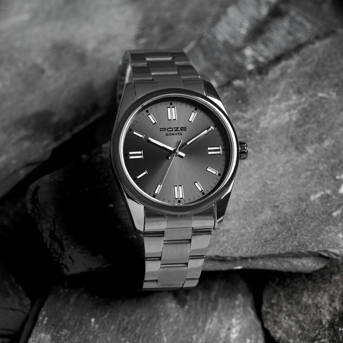 Sonata Poze Quartz Analog Grey Dial Grey Stainless Steel Strap Watch For Men 1